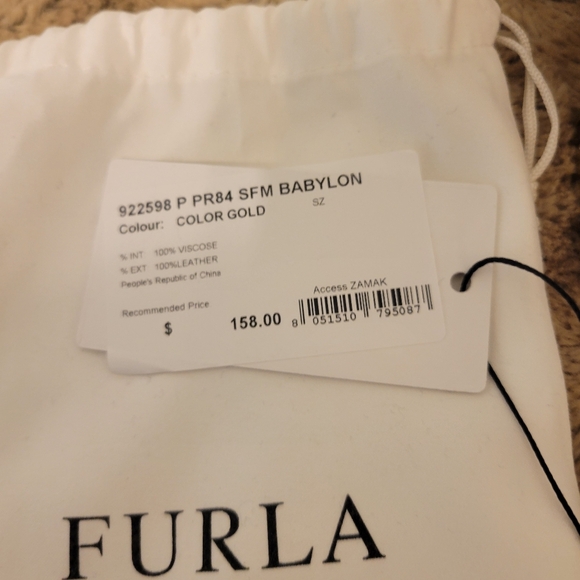 Furla Bi-Fold - Picture 2 of 4